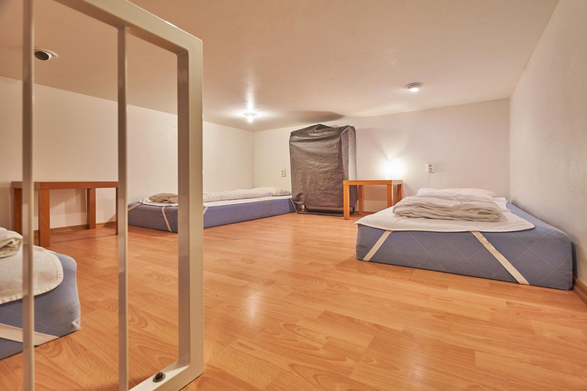 Poustevnik Apartments เปซ โปด ซนีชโกว์ ห้อง รูปภาพ