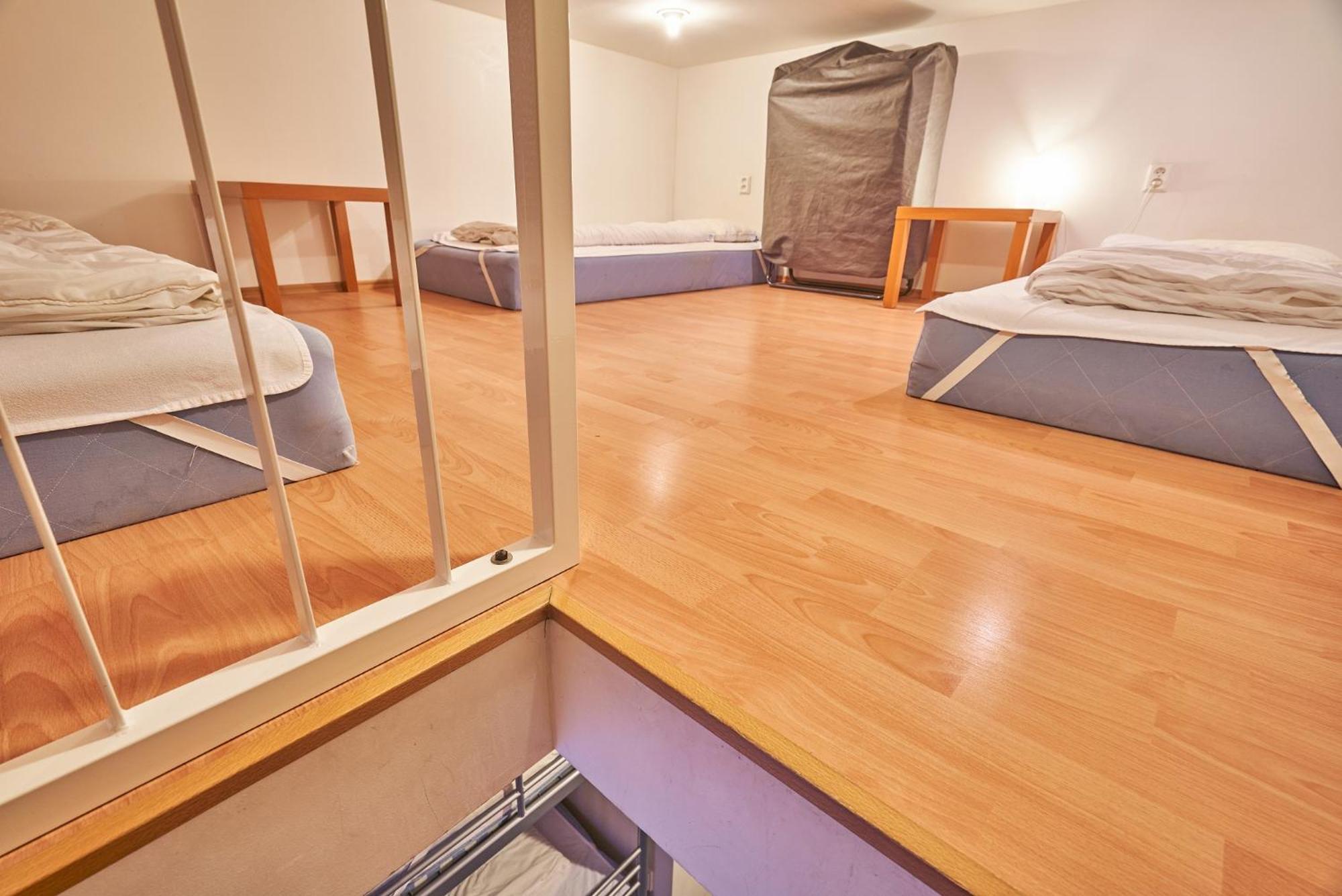 Poustevnik Apartments เปซ โปด ซนีชโกว์ ห้อง รูปภาพ